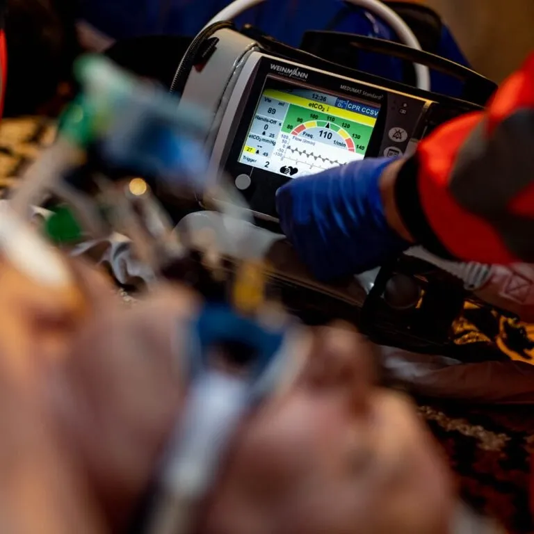 Sprzęt medyczny do szpitali i ambulansów